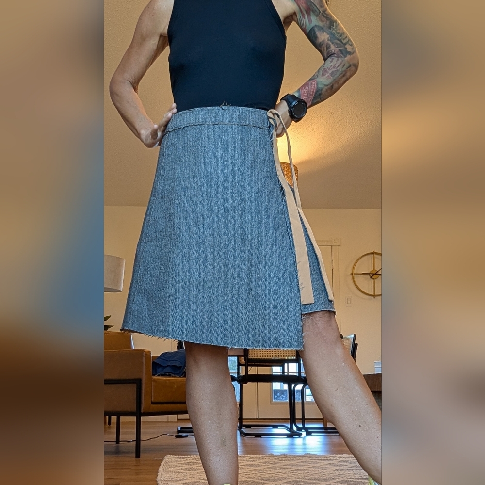 MISS PATINA LONDON asymmetrical gray wool blend wrap skirt with raw hem S small